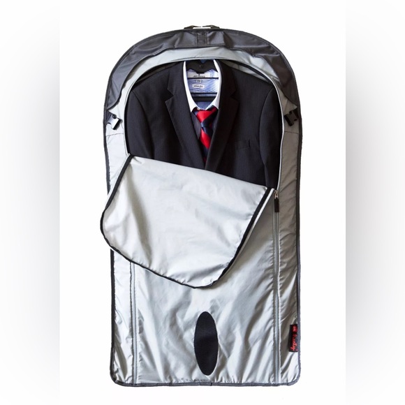 Henty Wingman Two Piece Travel and Suit Bag NEW